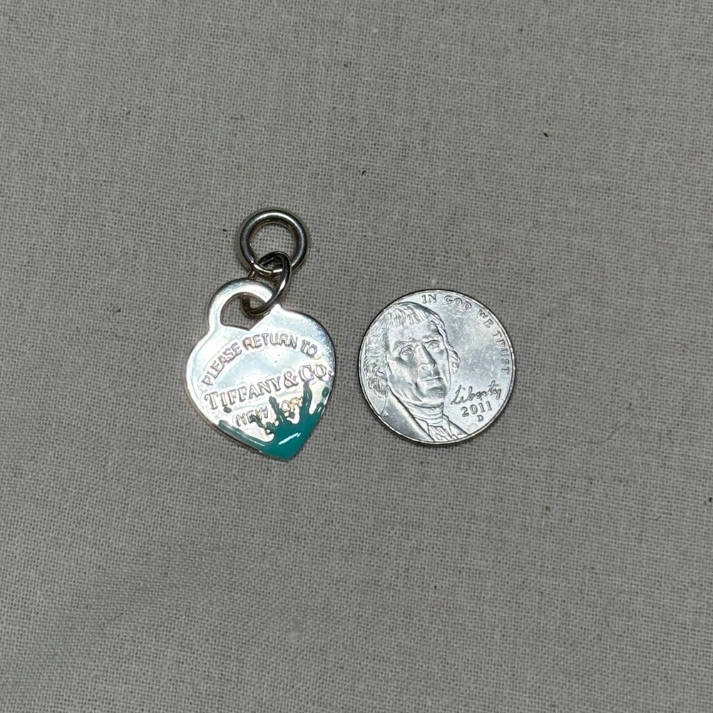 Tiffany & Co. Return to Tiffany Blue Splash Heart Charm - Picture 3 of 3